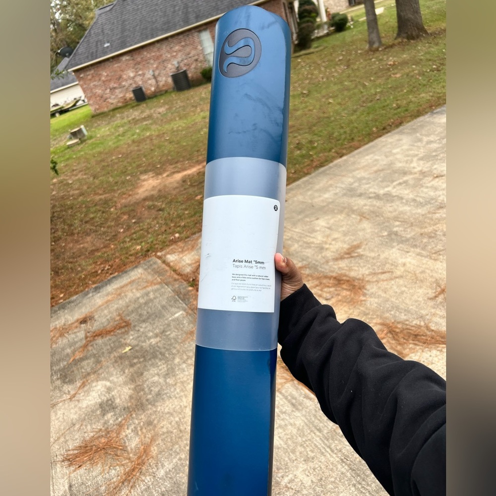 Lululemon Arise Yoga Mat (5mm)